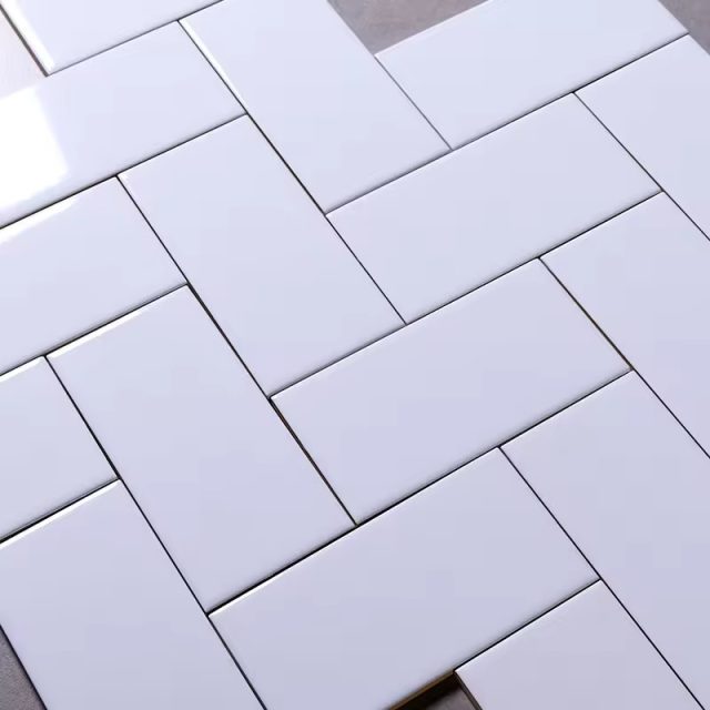 Bathroom Wall Tile (3) Bathroom Wall Tile (3)